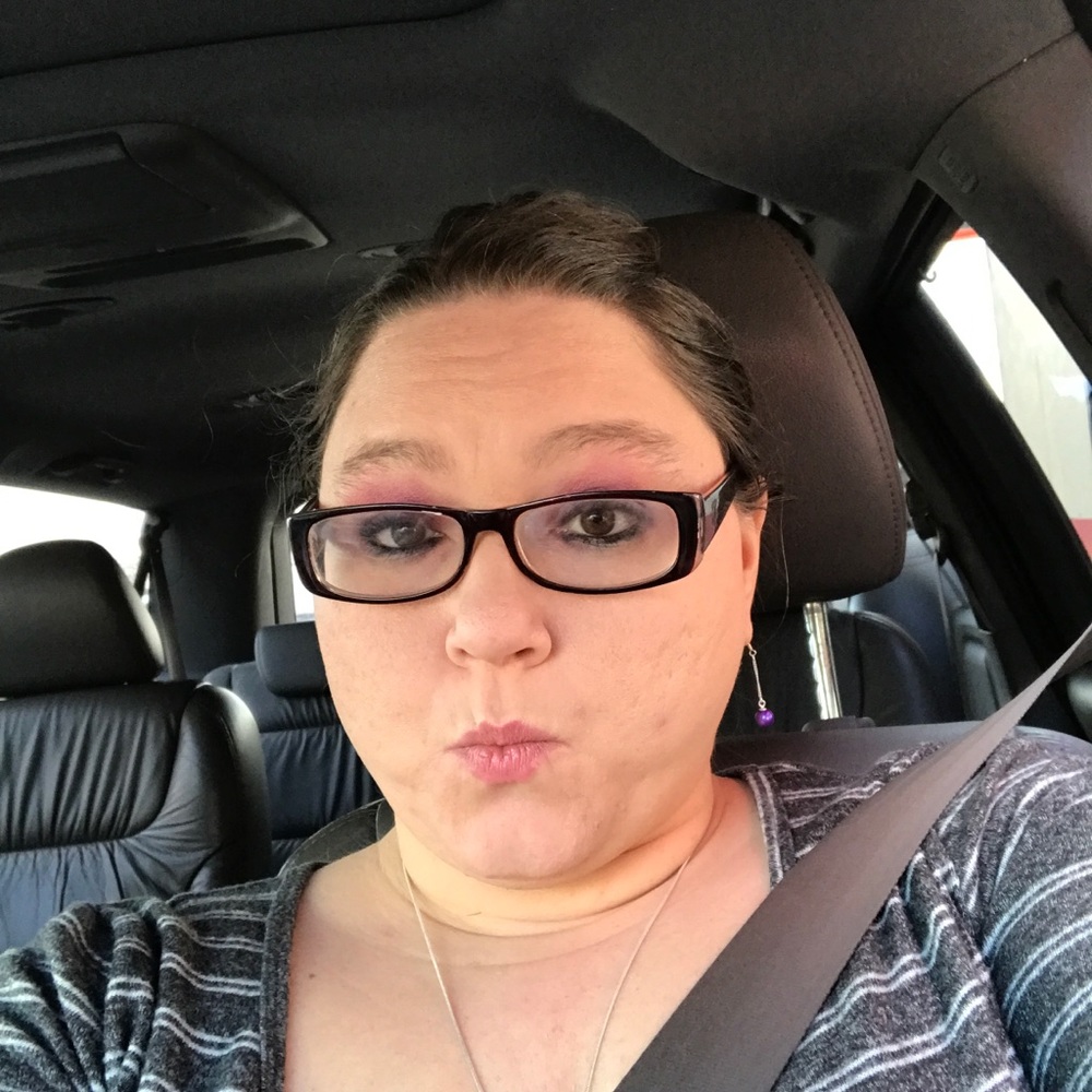 Meet your Posher, Amanda